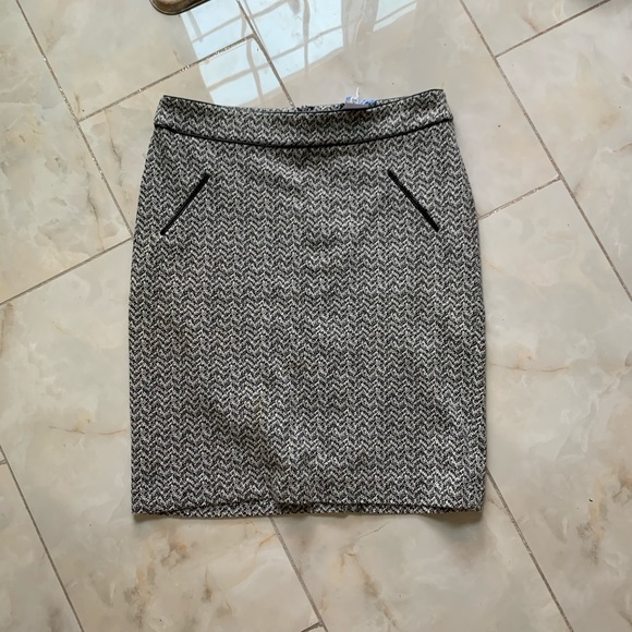 Pencil skirt - Picture 3 of 5